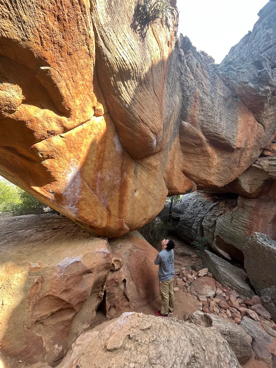 Taking a look at El Corazon(V12) in Rocklands