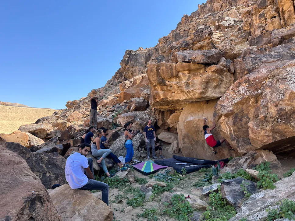 Himara Falls bouldering event