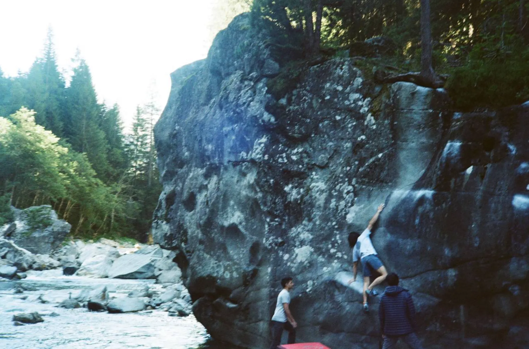 Grit De Luxe, 7A route in Magic Wood