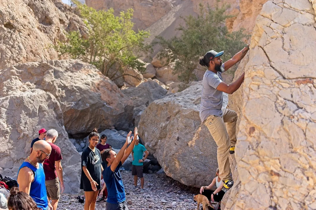 Late morning bouldering at Tawiyan Bouldering Festival 2023