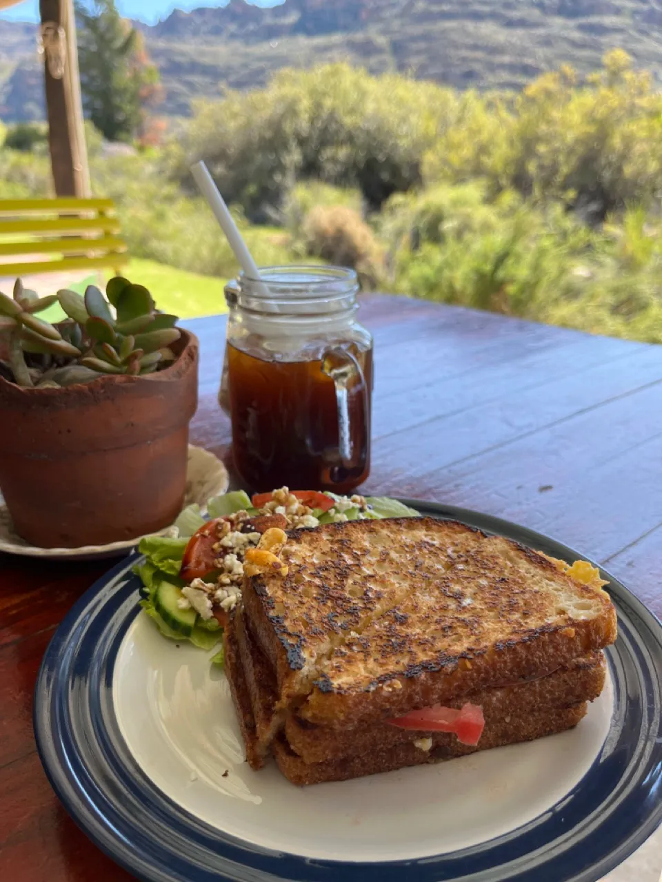 Lunch at The Hen House